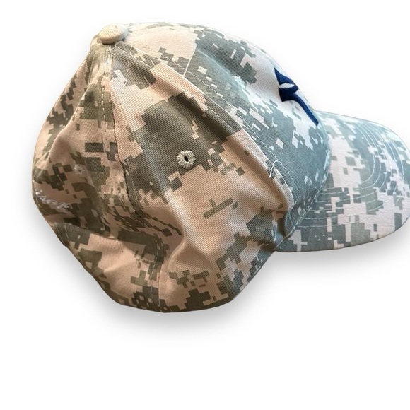 NY YANKEES CAMO HAT SGA MILITARY APPRECIATION CAP BUDWEISER MLB BASEBALL 2016 - Picture 3 of 5
